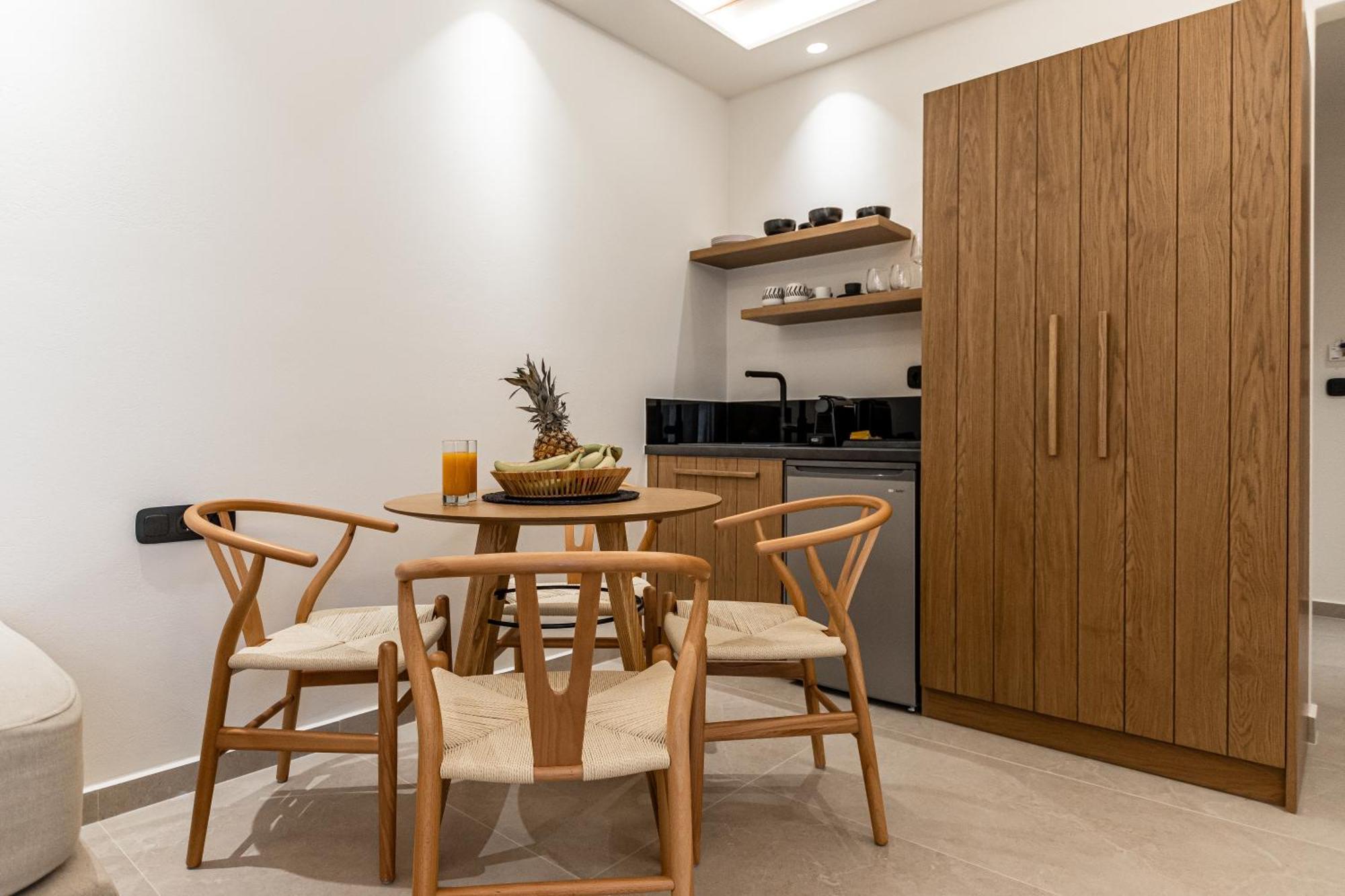 Perla Hotel อาโยส โพรโกปิออส ภายนอก รูปภาพ